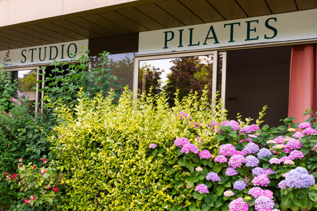 panneaux extérieurs du studio pilates à angers